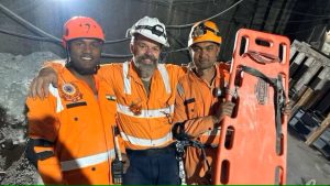 Arnold Dix with the rescue crew inside the Silkyara tunnel