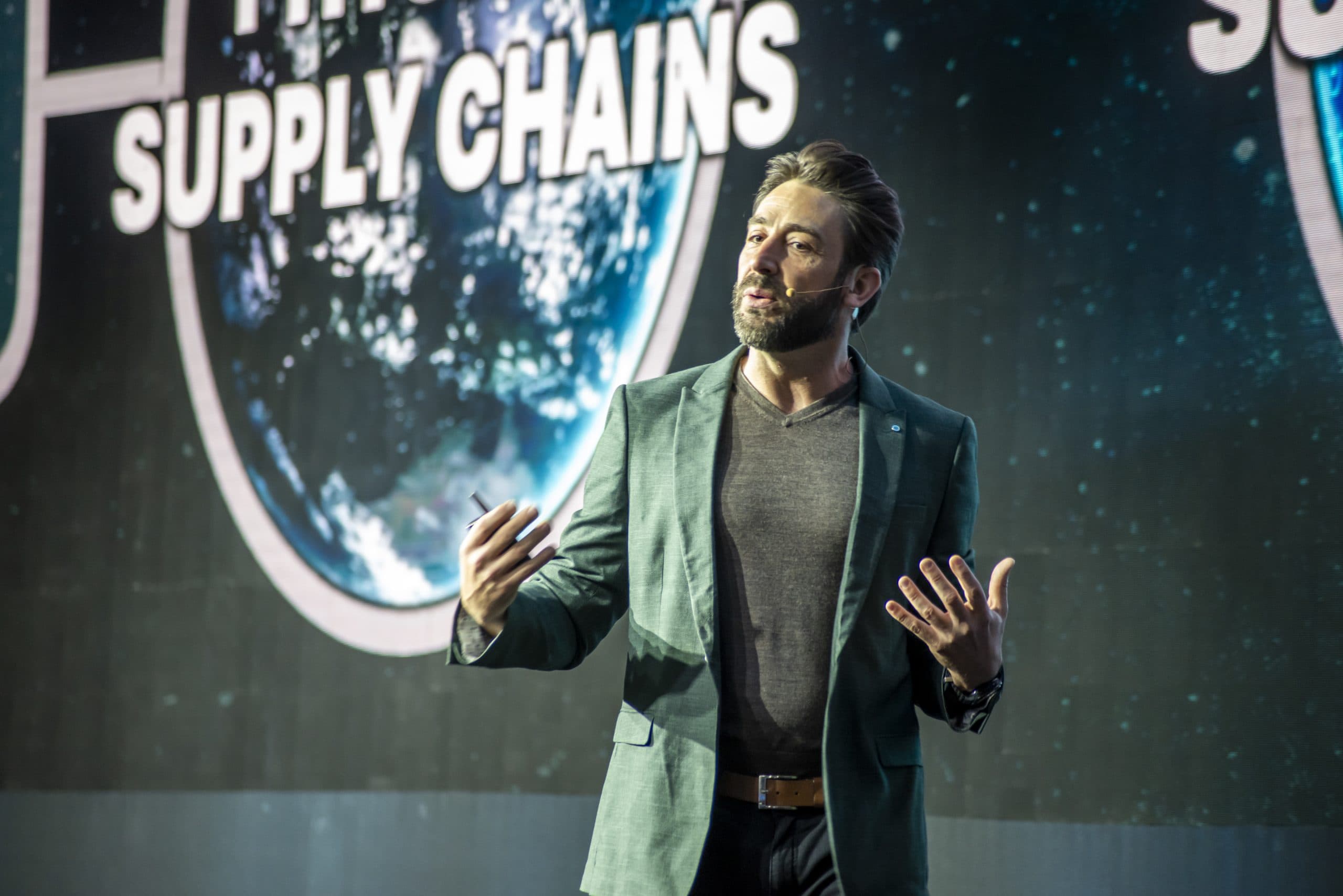 James Lisica speaking on supply chains at ALTA